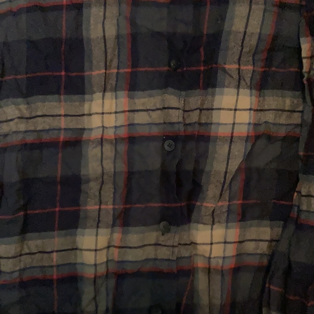 Uniqlo button up - Picture 4 of 6